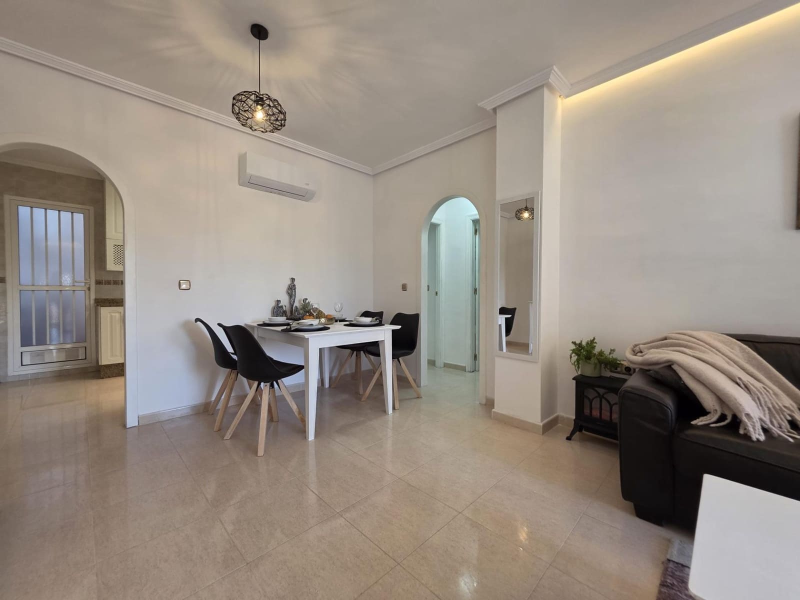 2 soverom Leilighet til salgs i Orihuela Costa med svømmebasseng - € 144 900 (Ref: 9265436)