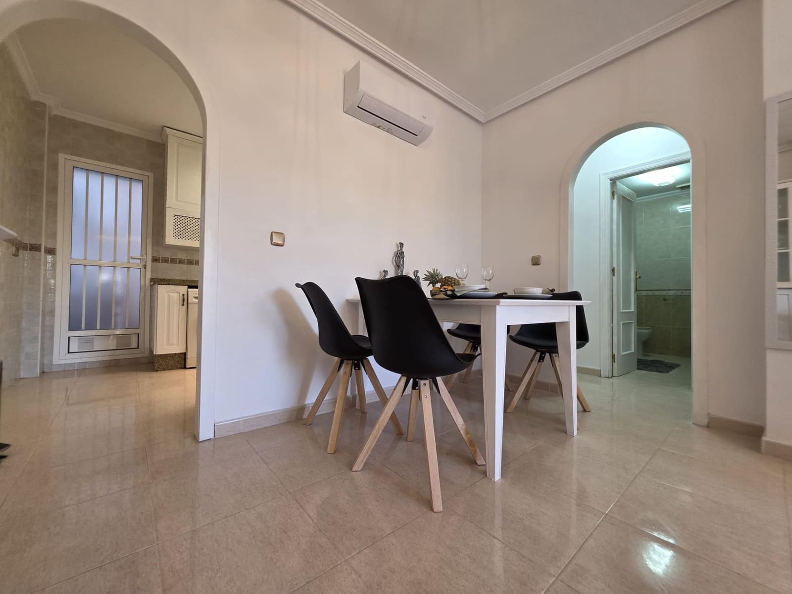 2 soverom Leilighet til salgs i Orihuela Costa med svømmebasseng - € 144 900 (Ref: 9265436)