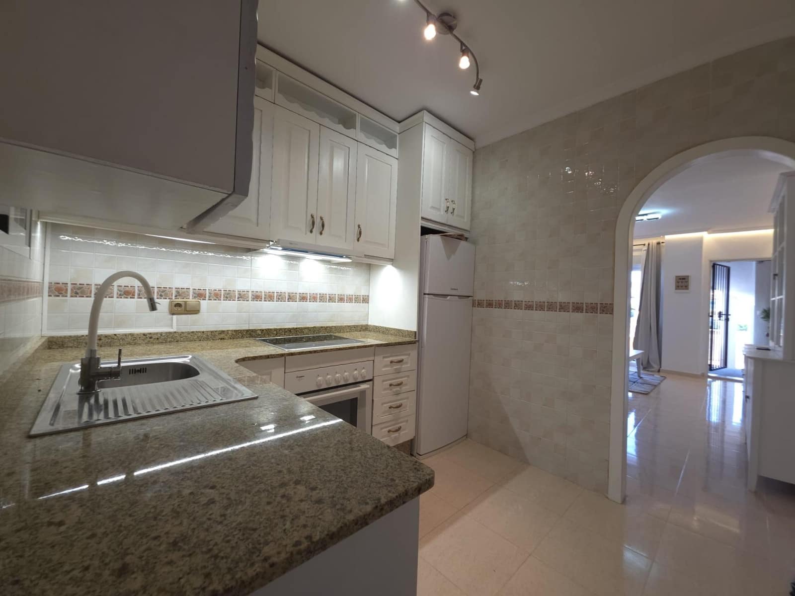 2 soverom Leilighet til salgs i Orihuela Costa med svømmebasseng - € 144 900 (Ref: 9265436)