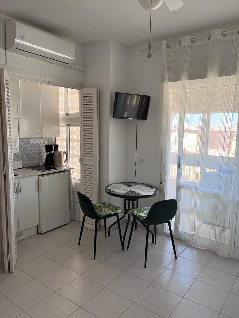 Studio do wynajęcia w Torrevieja - 550 € (Ref: 9335161)
