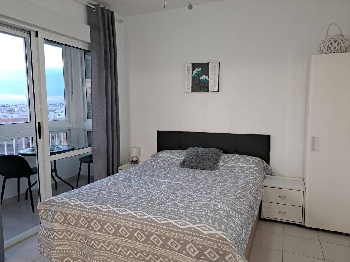 Studio do wynajęcia w Torrevieja - 550 € (Ref: 9335161)