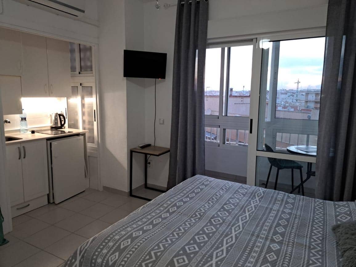 Studio do wynajęcia w Torrevieja - 550 € (Ref: 9335161)