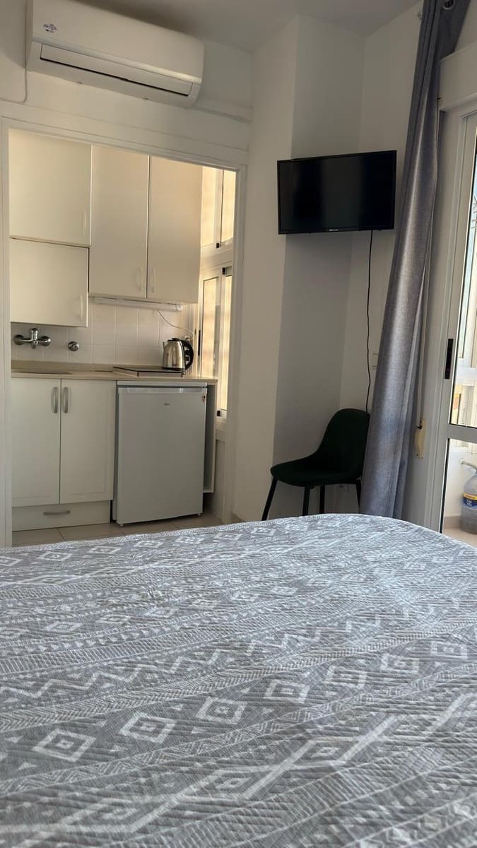 Studio do wynajęcia w Torrevieja - 550 € (Ref: 9335161)