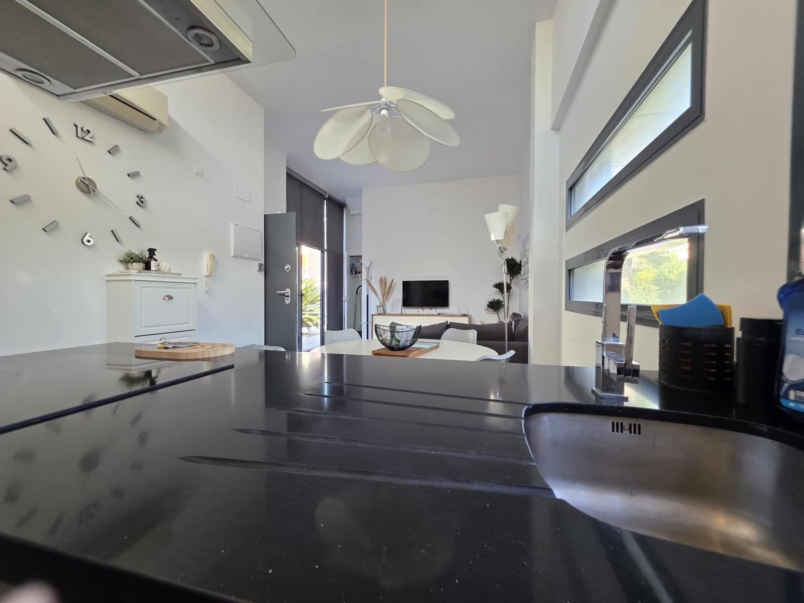 3 bedroom Villa for sale in Villamartin - € 339,000 (Ref: 9342128)