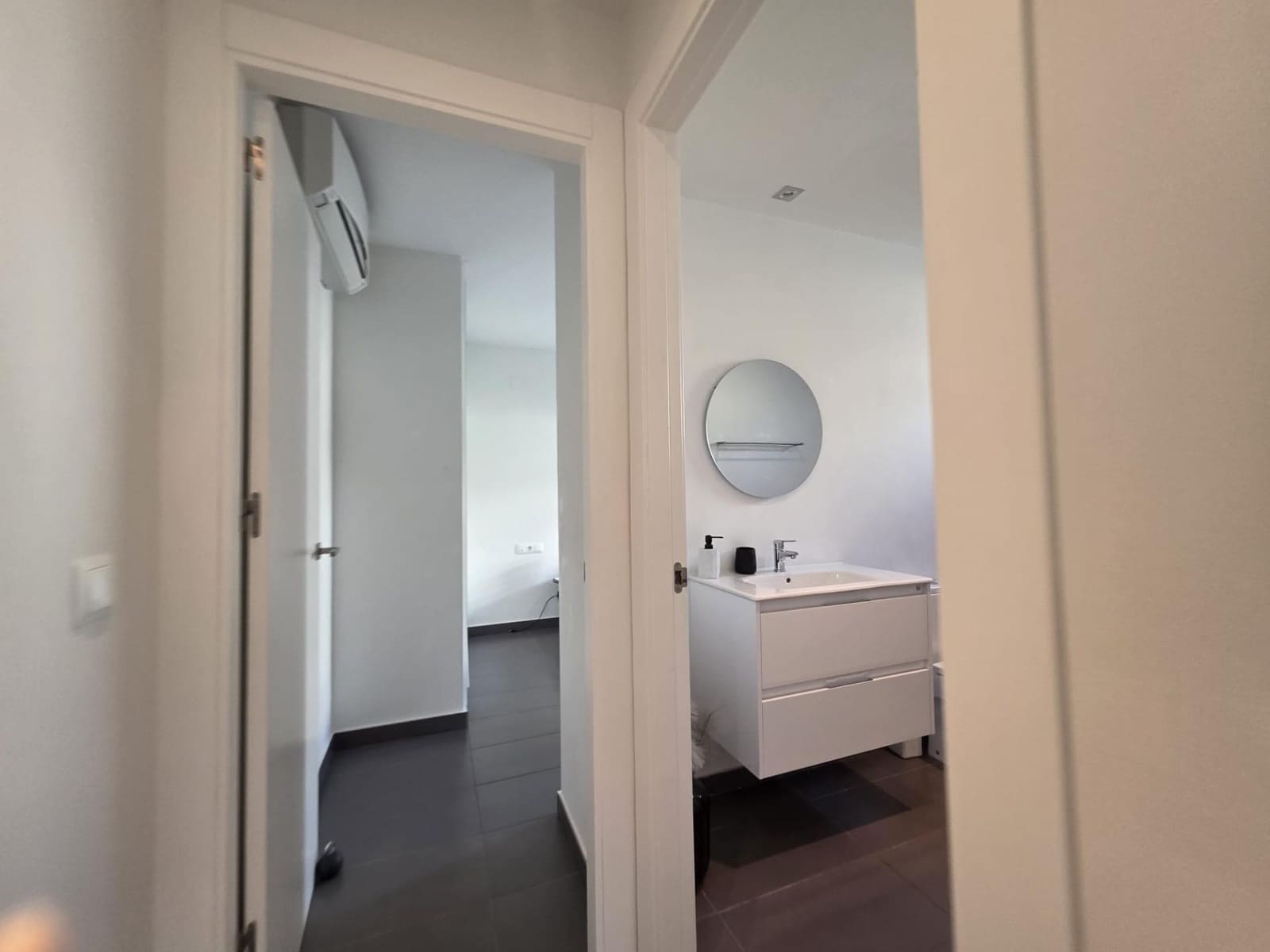 3 bedroom Villa for sale in Villamartin - € 339,000 (Ref: 9342128)