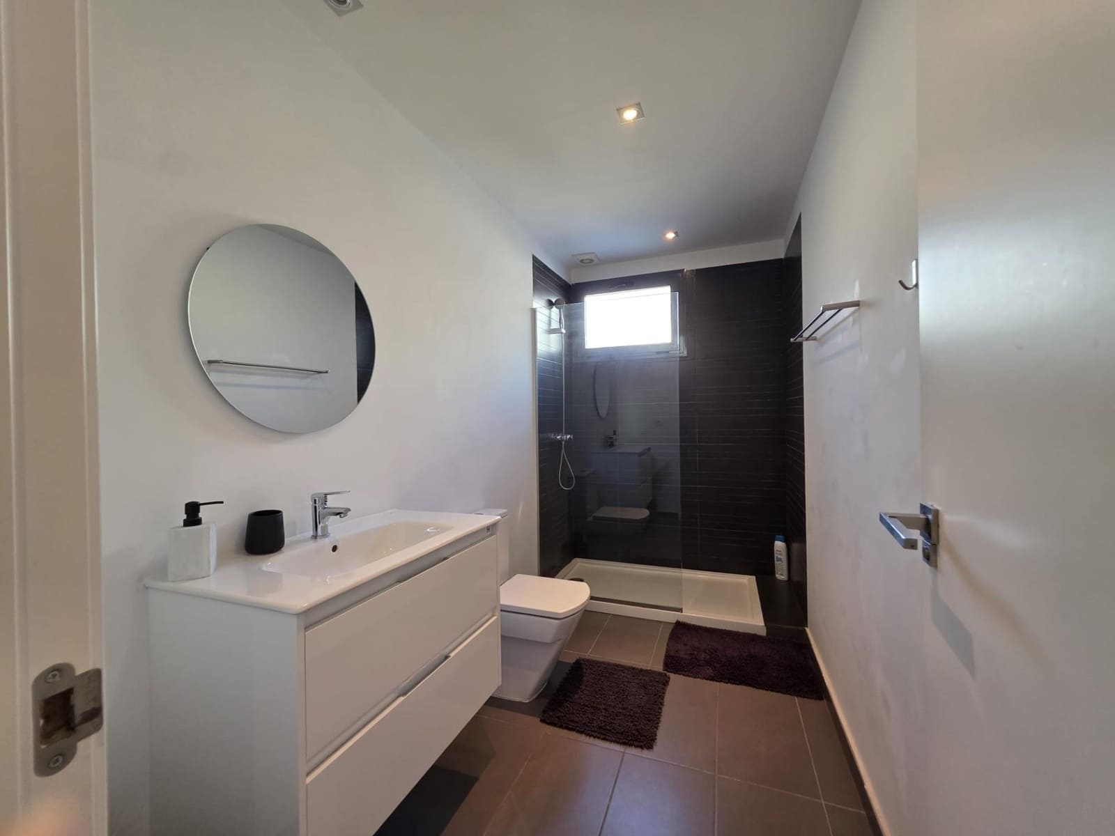 3 bedroom Villa for sale in Villamartin - € 339,000 (Ref: 9342128)