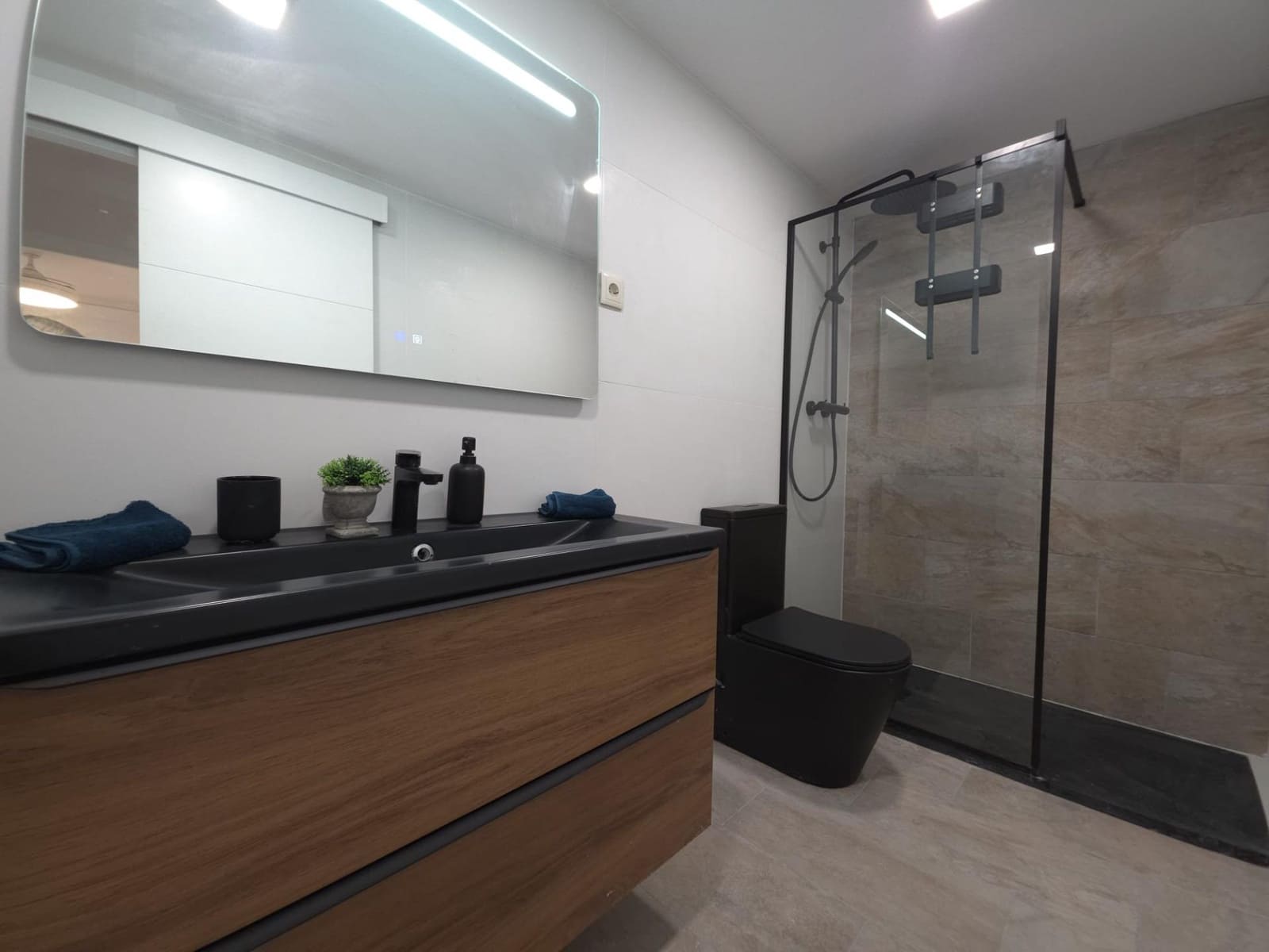 2 soverom Penthouse til salgs i Torrevieja - € 146 800 (Ref: 9374565)