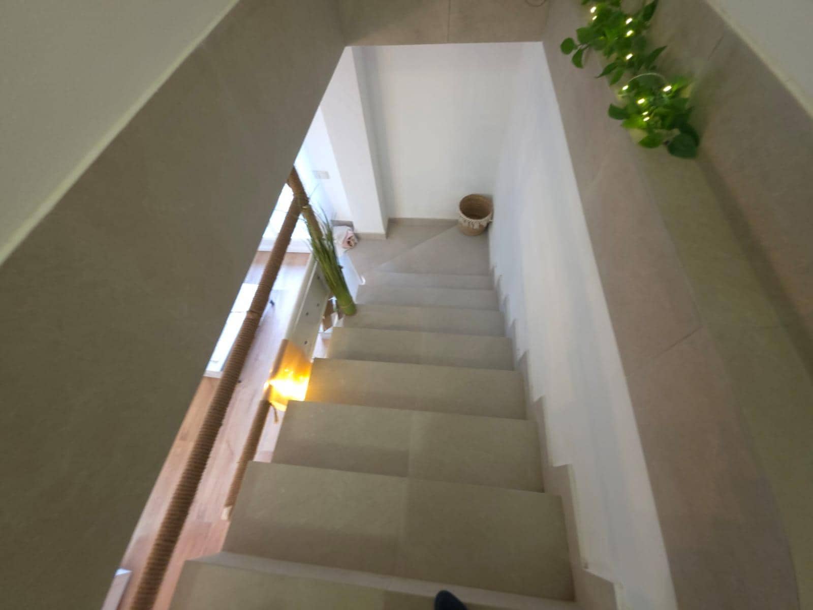 2 soverom Penthouse til salgs i Torrevieja - € 146 800 (Ref: 9374565)