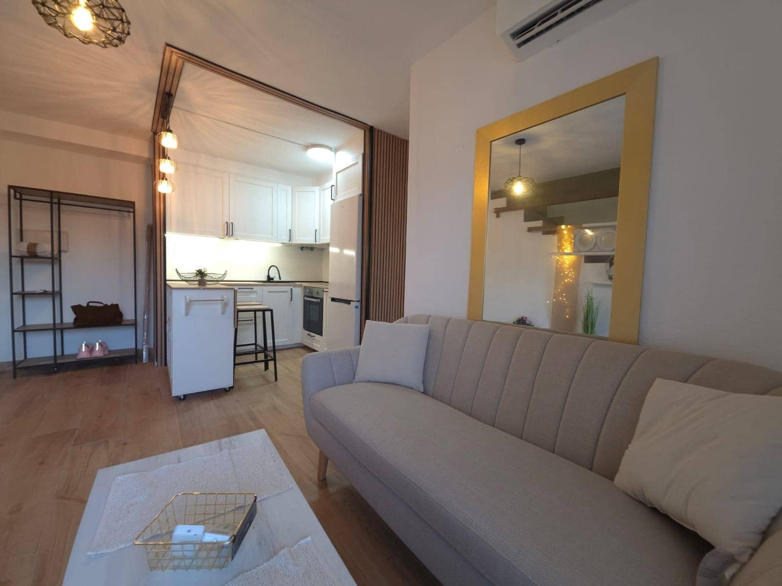 2 soverom Penthouse til salgs i Torrevieja - € 146 800 (Ref: 9374565)