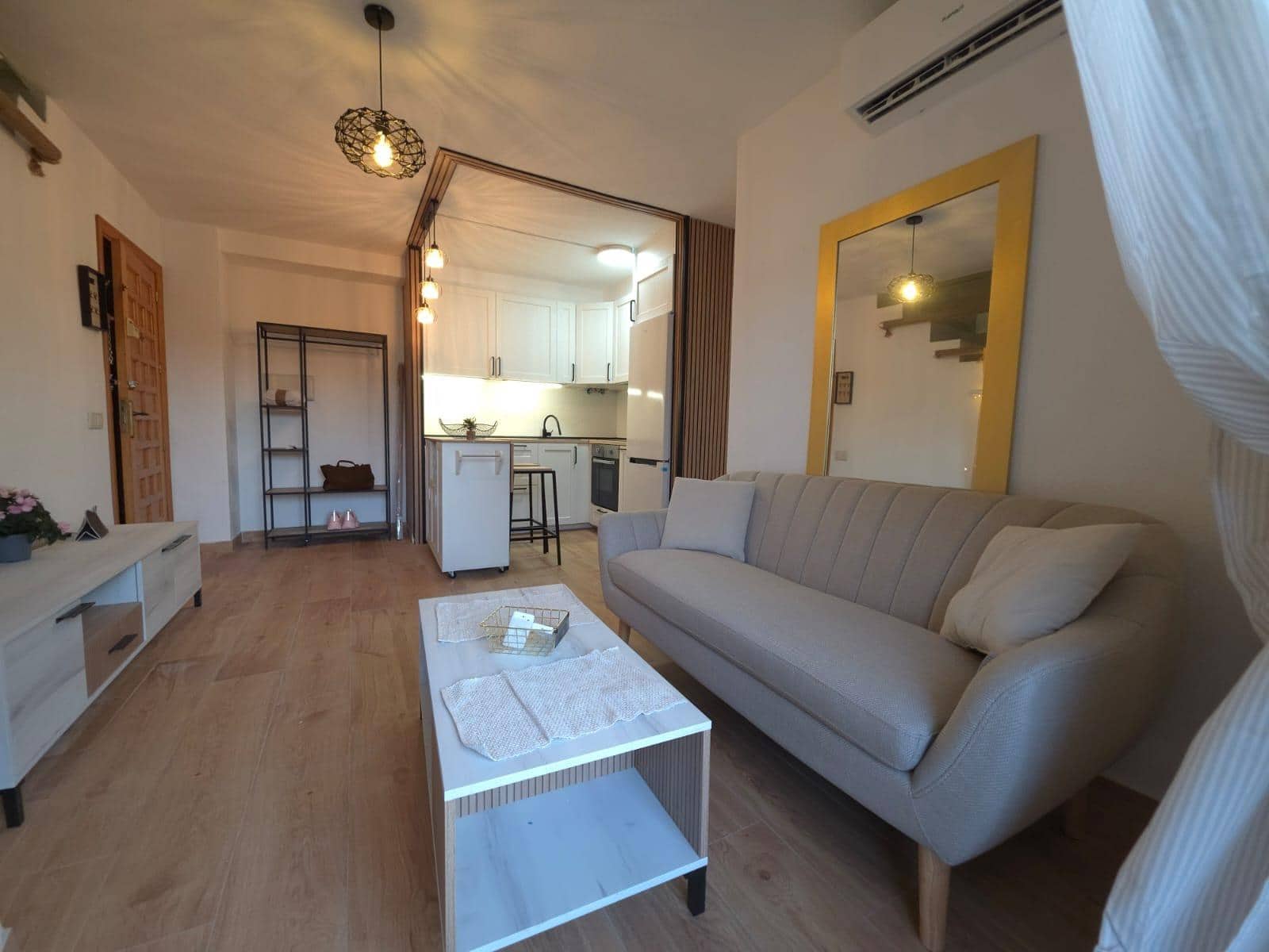 2 soverom Penthouse til salgs i Torrevieja - € 146 800 (Ref: 9374565)