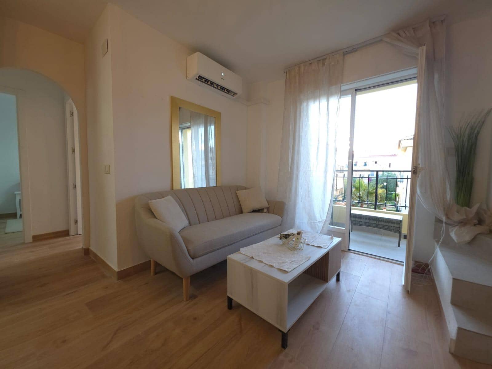 2 soverom Penthouse til salgs i Torrevieja - € 146 800 (Ref: 9374565)