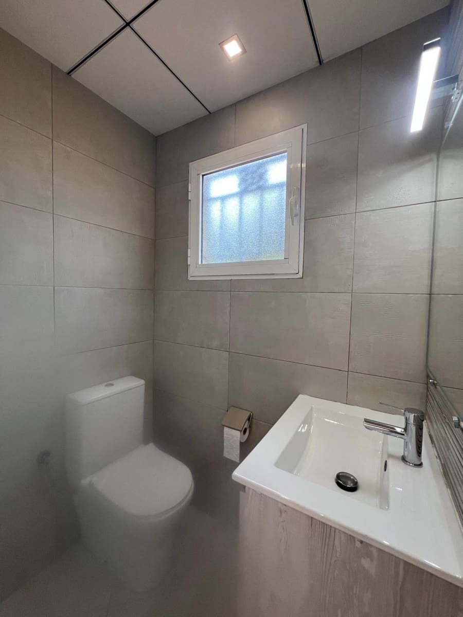4 quarto Moradia para venda em Orihuela Costa com piscina - 250 900 € (Ref: 9413962)