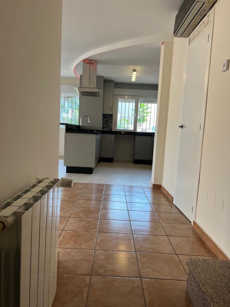 4 quarto Moradia para venda em Orihuela Costa com piscina - 250 900 € (Ref: 9413962)