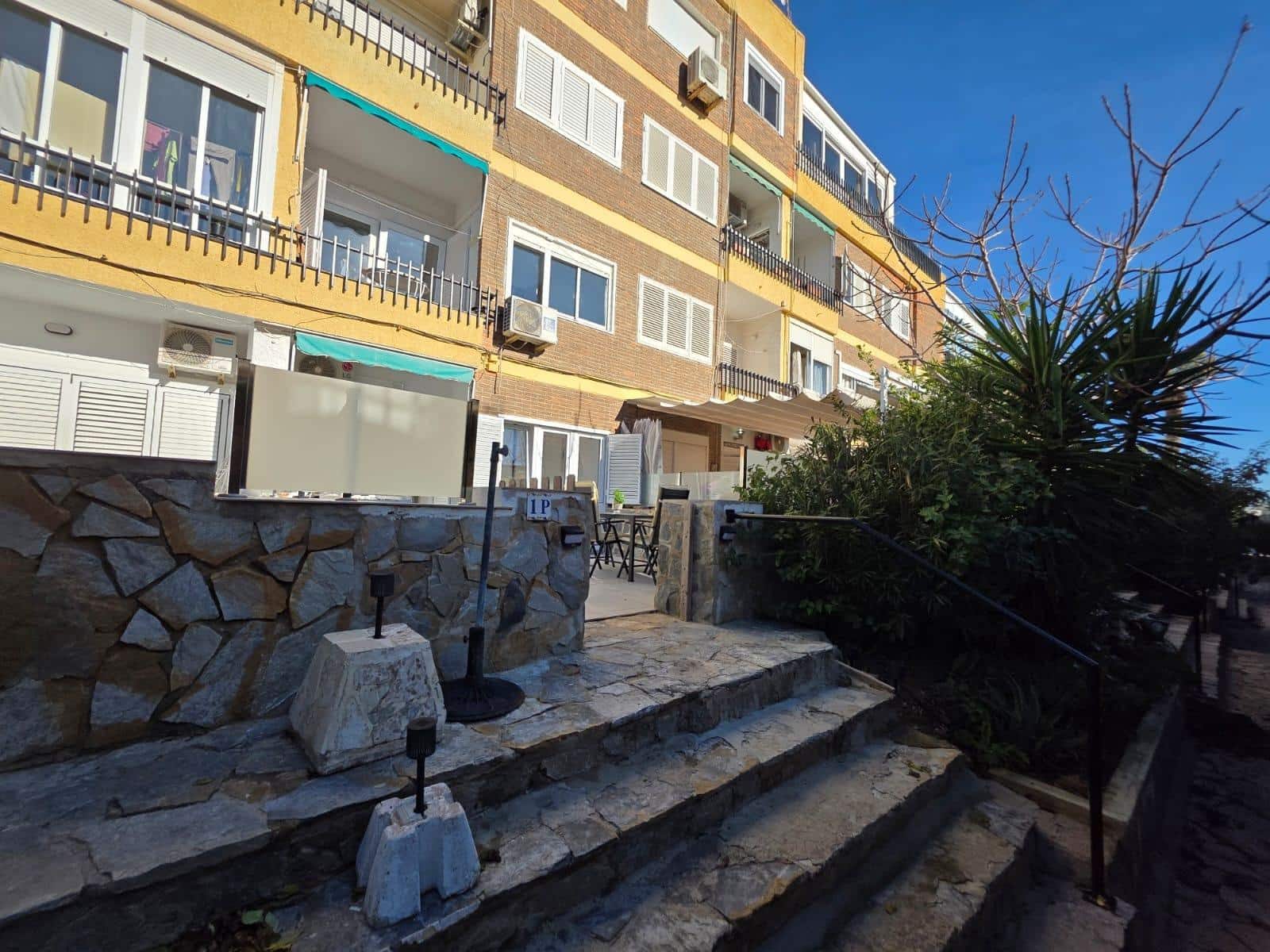 2 bedroom Apartment for sale in La Zenia - € 189,900 (Ref: 9499766)