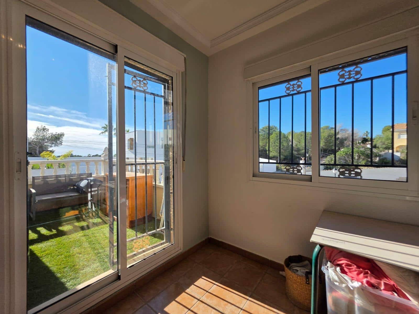 4 quarto Moradia para venda em Orihuela Costa com piscina - 354 000 € (Ref: 9499767)