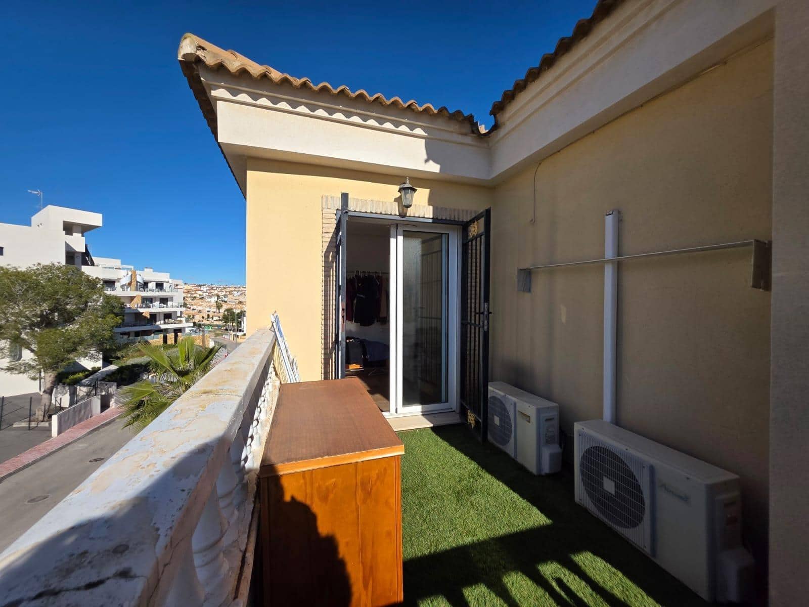 4 quarto Moradia para venda em Orihuela Costa com piscina - 354 000 € (Ref: 9499767)