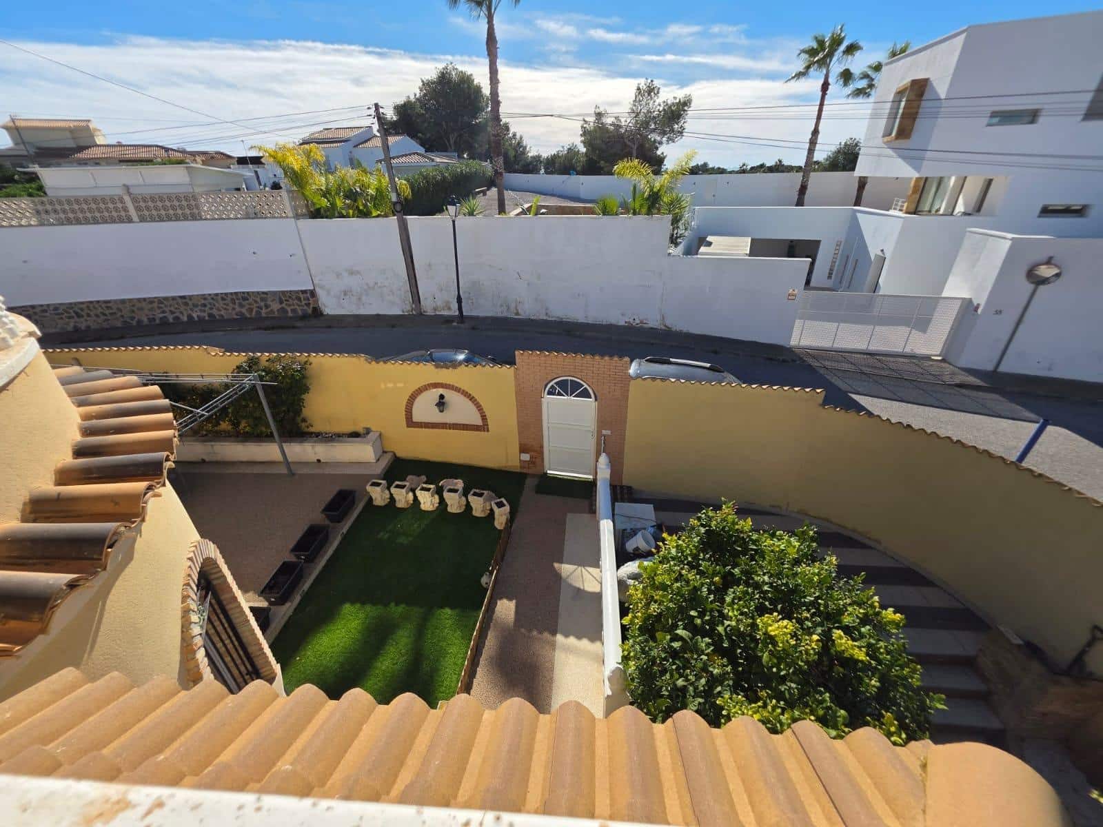 4 quarto Moradia para venda em Orihuela Costa com piscina - 354 000 € (Ref: 9499767)