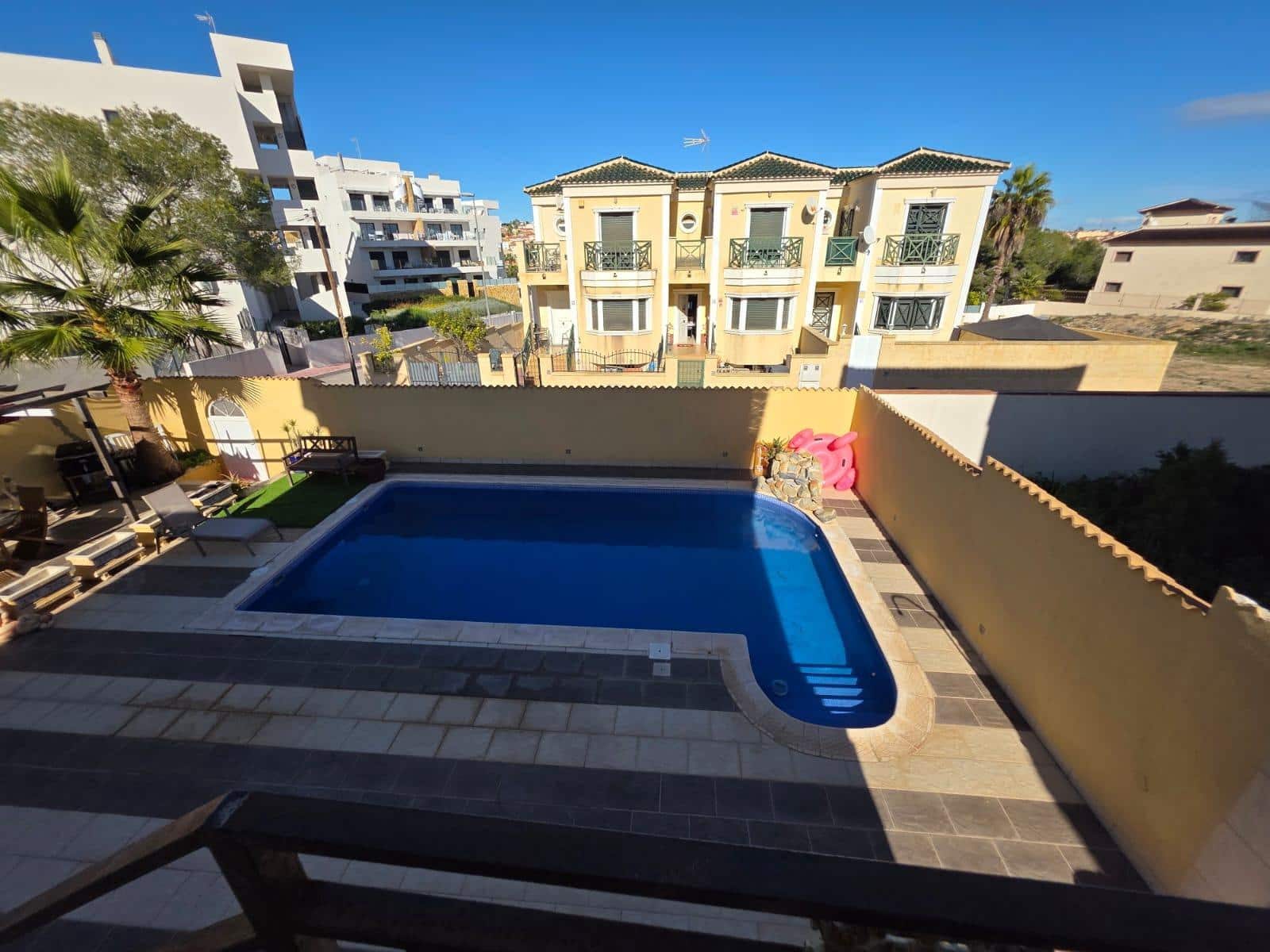 4 quarto Moradia para venda em Orihuela Costa com piscina - 354 000 € (Ref: 9499767)
