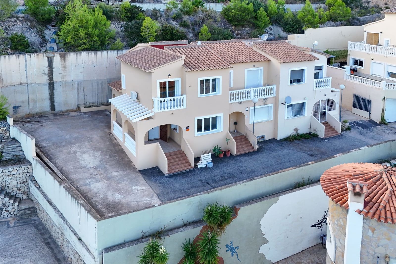 3 Zimmer Bungalow zu verkaufen in Calpe / Calp mit Pool Garage - 345.000 € (Ref: 10168141)