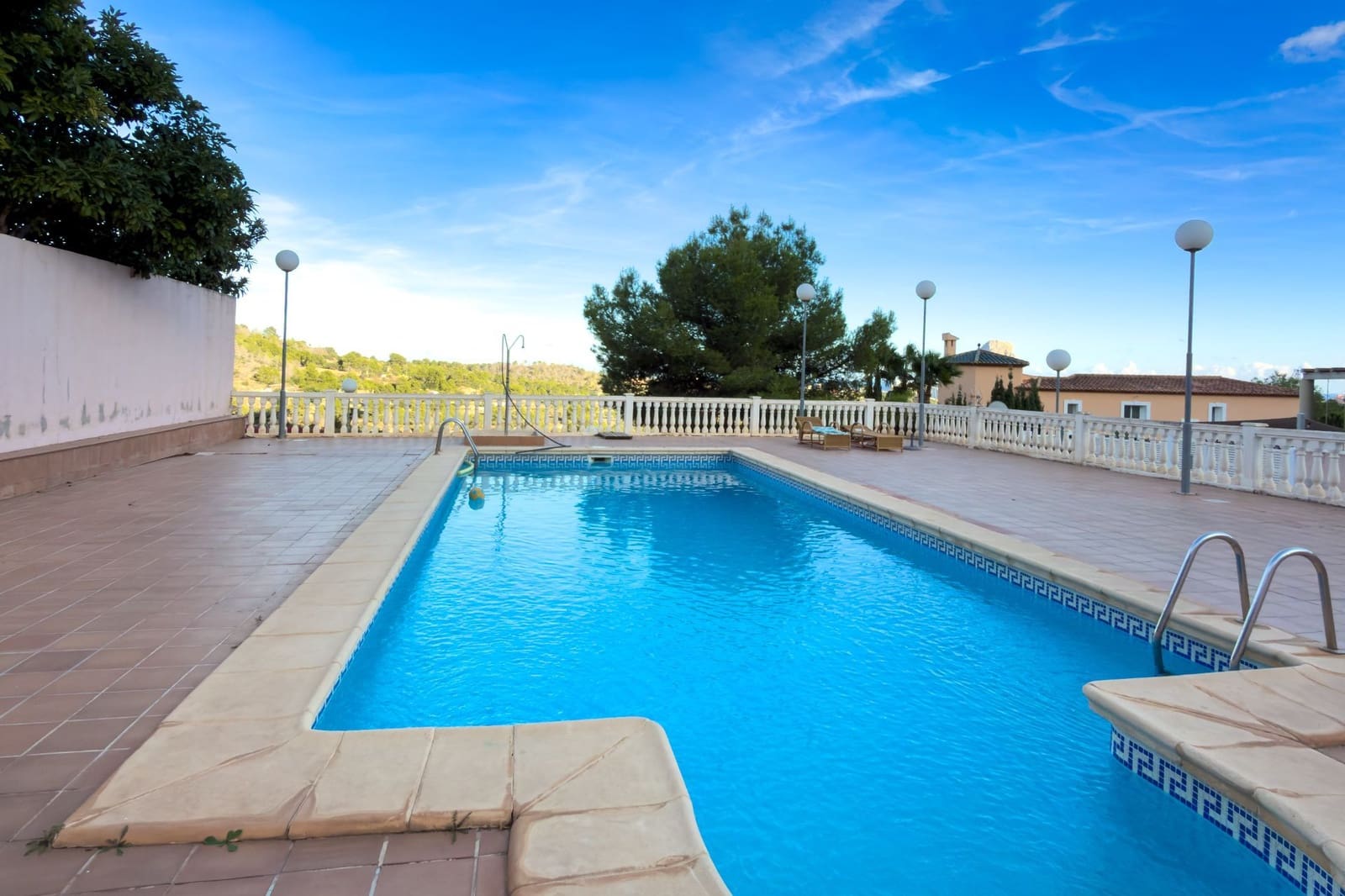 3 soverom Bungalow til salgs i Calpe / Calp med svømmebasseng garasje - € 385 000 (Ref: 10168142)