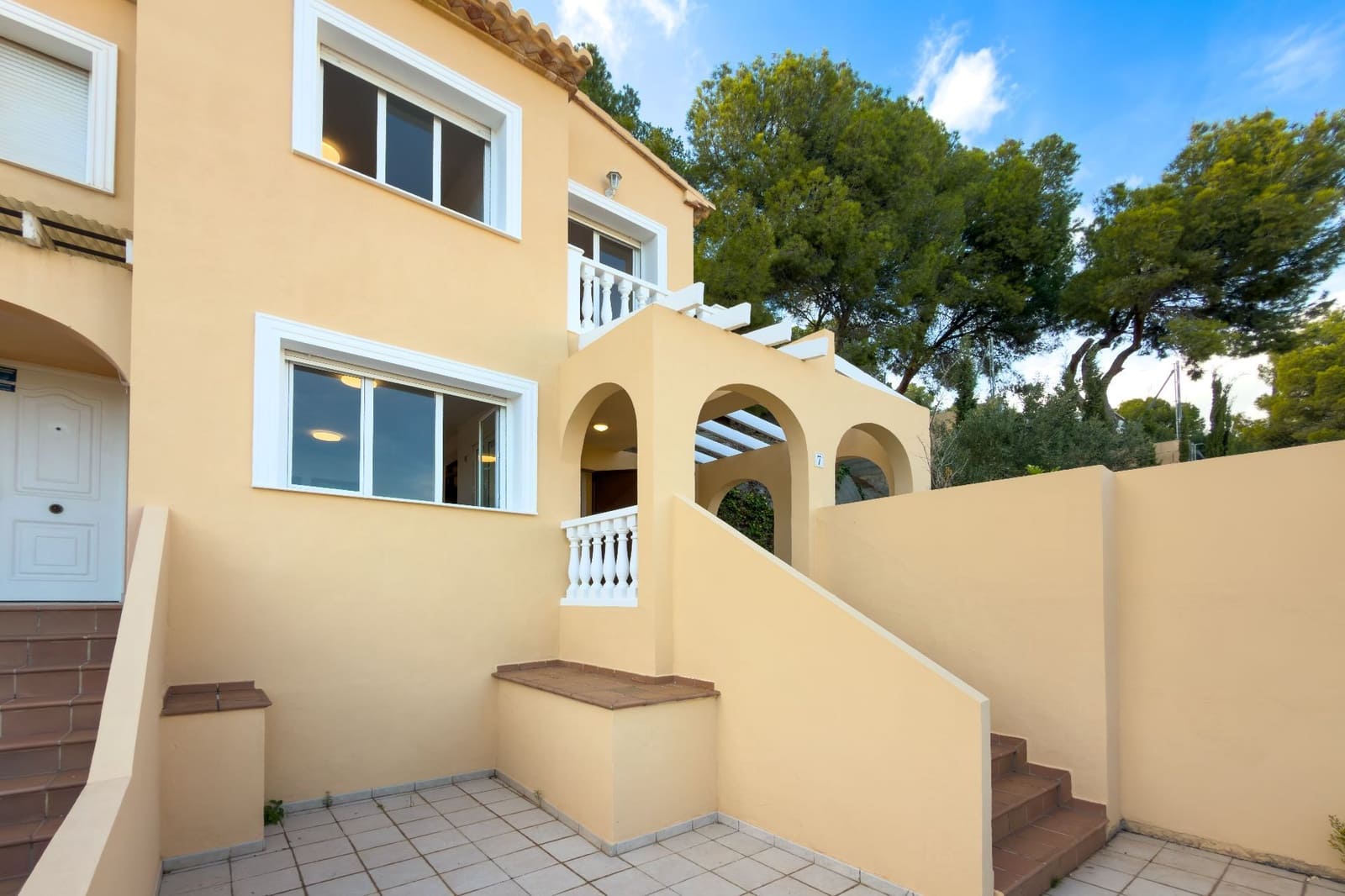 3 soverom Bungalow til salgs i Calpe / Calp med svømmebasseng garasje - € 385 000 (Ref: 10168142)