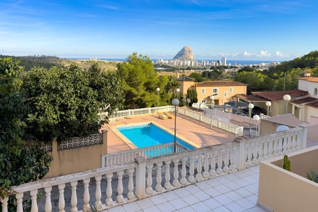 3 soverom Bungalow til salgs i Calpe / Calp med svømmebasseng garasje - € 385 000 (Ref: 10168142)