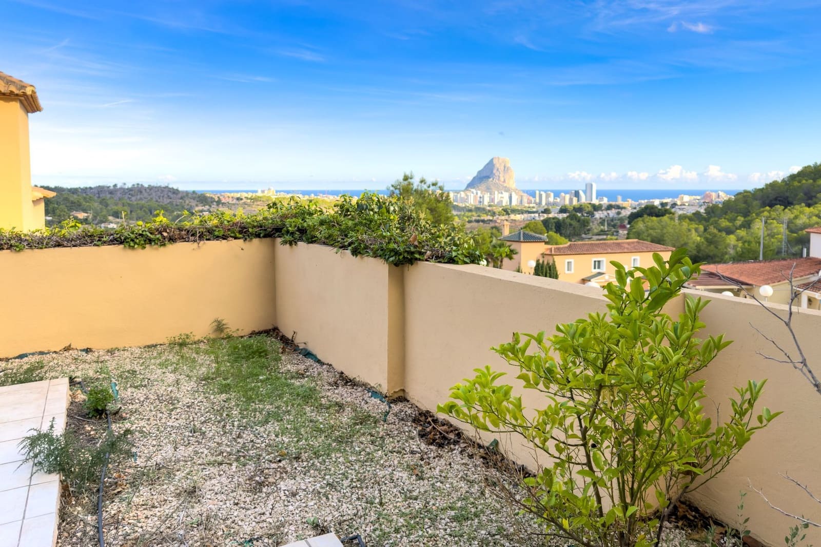 3 soverom Bungalow til salgs i Calpe / Calp med svømmebasseng garasje - € 385 000 (Ref: 10168142)