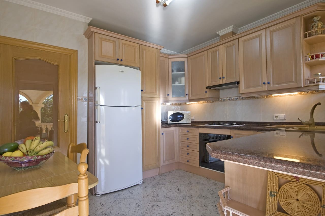 Chalet de 5 habitaciones en Calpe / Calp en venta con piscina garaje - 675.000 € (Ref: 3545063)