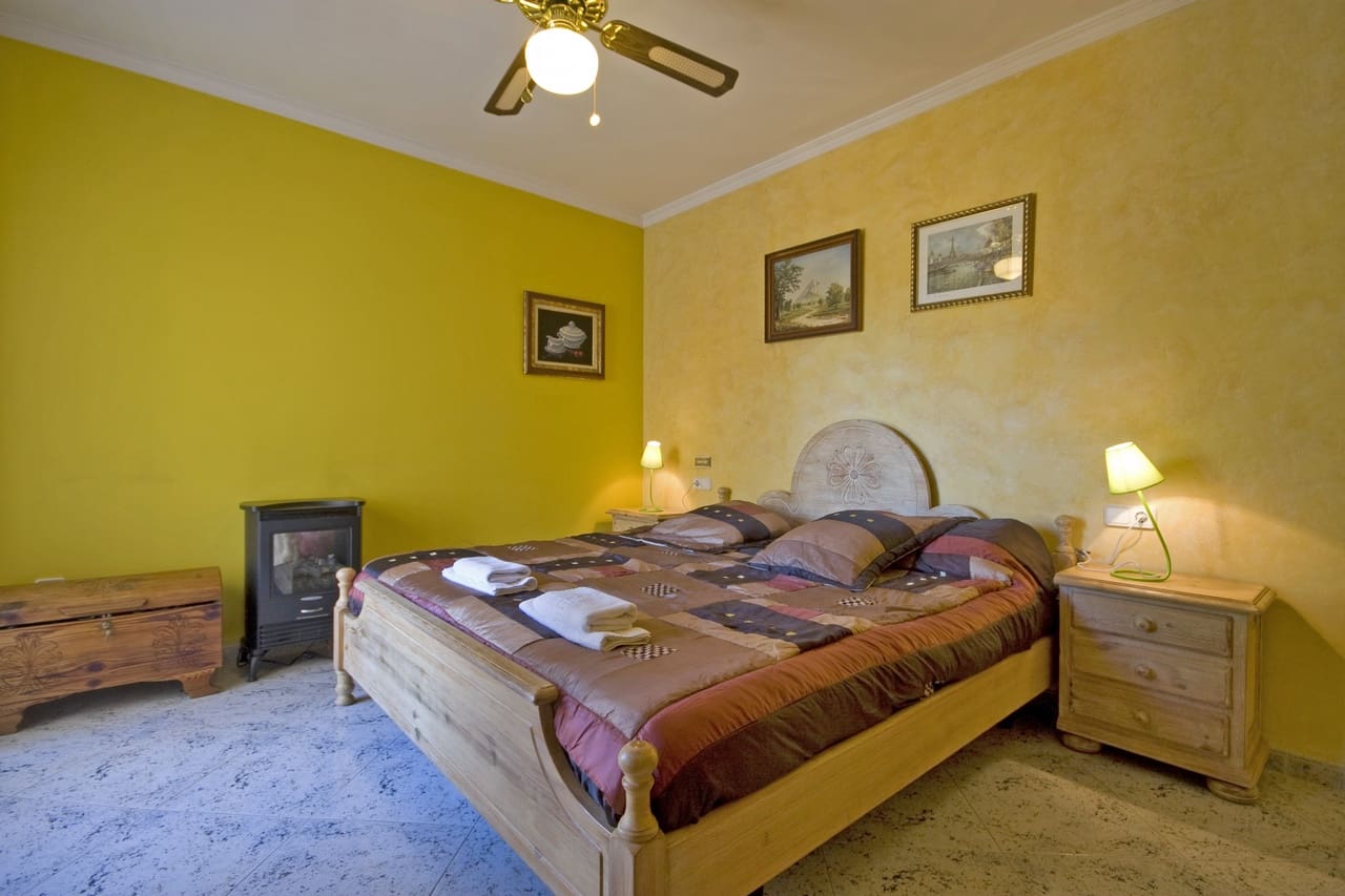 Chalet de 5 habitaciones en Calpe / Calp en venta con piscina garaje - 675.000 € (Ref: 3545063)