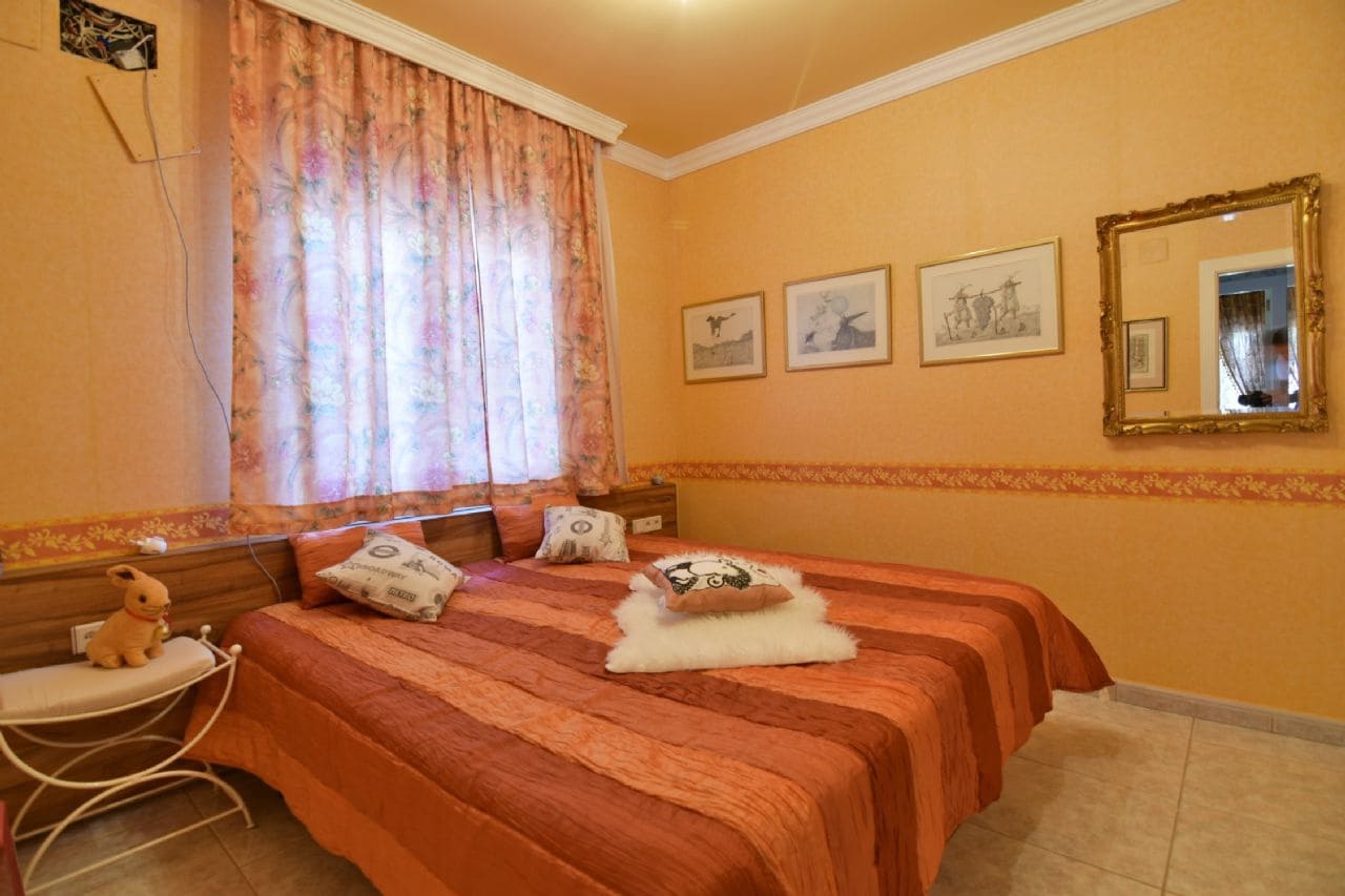 Chalet de 5 habitaciones en Calpe / Calp en venta con piscina garaje - 895.000 € (Ref: 3545182)