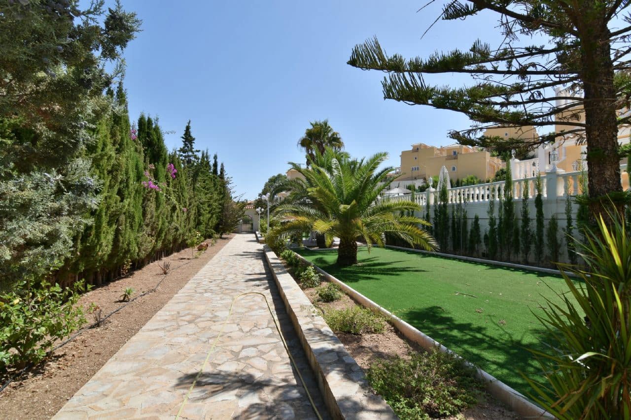 Chalet de 5 habitaciones en Calpe / Calp en venta con piscina garaje - 895.000 € (Ref: 3545182)