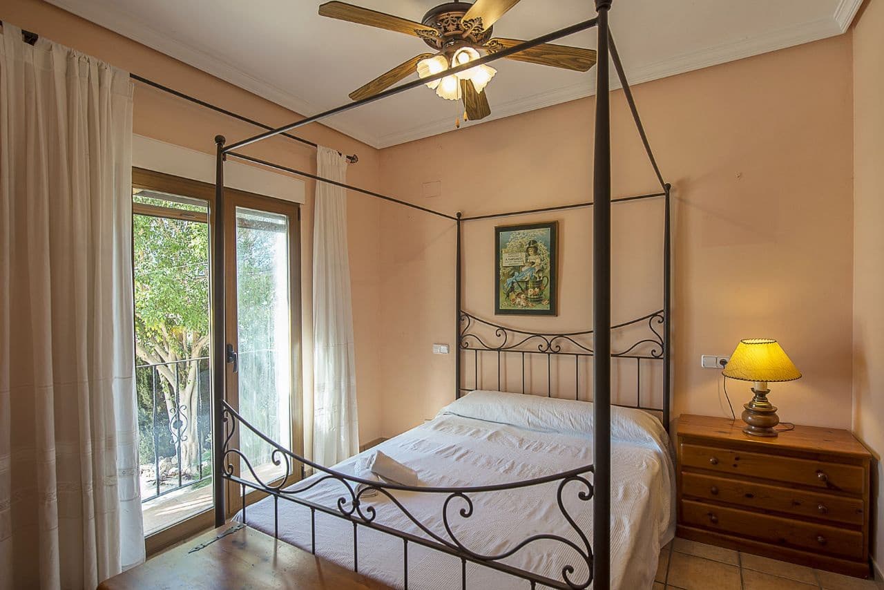 5 bedroom Villa for sale in Calpe / Calp with pool garage - € 790,000 (Ref: 3545207)