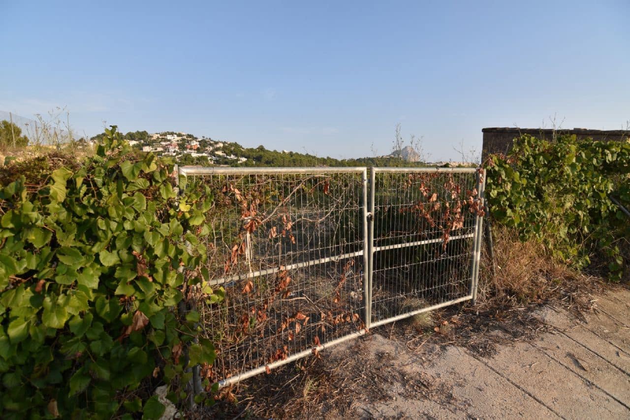 Rakentamaton maa myytävänä paikassa Calpe / Calp - 141 530 € (Ref: 3575195)