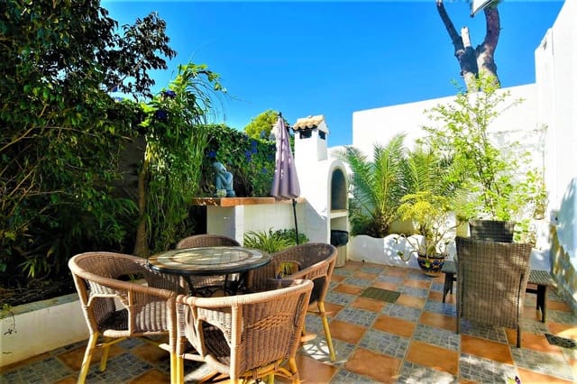 15 soverom Hotell til salgs i Calpe / Calp med svømmebasseng garasje - € 1 050 000 (Ref: 4171057)