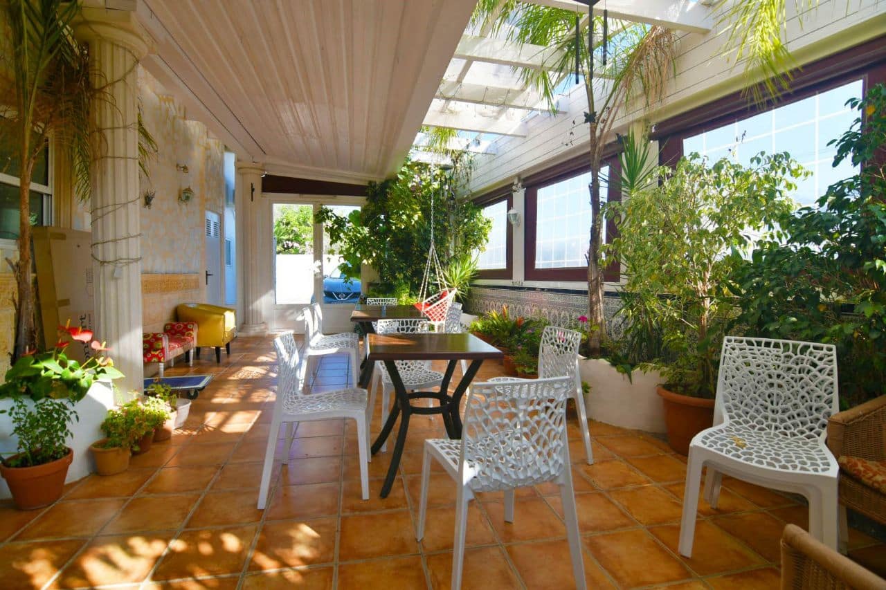 15 slaapkamer Hotel te koop in Calpe / Calp met zwembad garage - € 1.050.000 (Ref: 4171057)