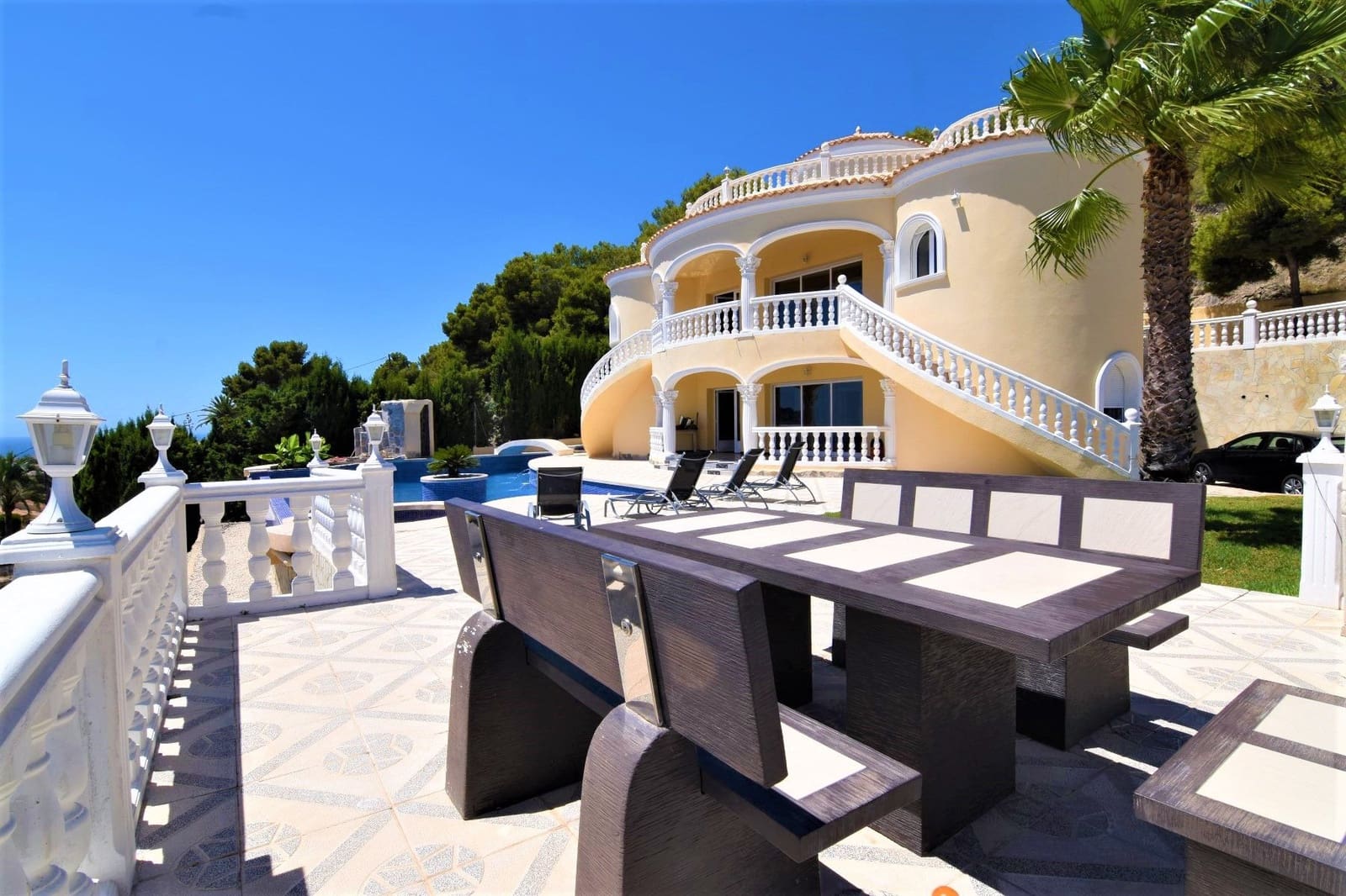 Chalet de 4 habitaciones en Calpe / Calp en venta con piscina garaje - 1.250.000 € (Ref: 4698484)