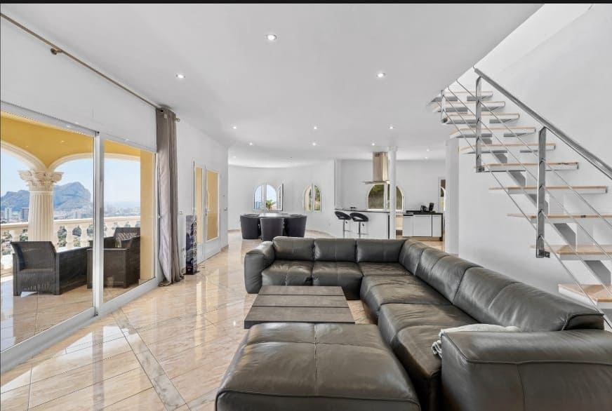 4 soveværelse Villa til salg i Calpe / Calp med swimmingpool garage - € 1.400.000 (Ref: 4698484)