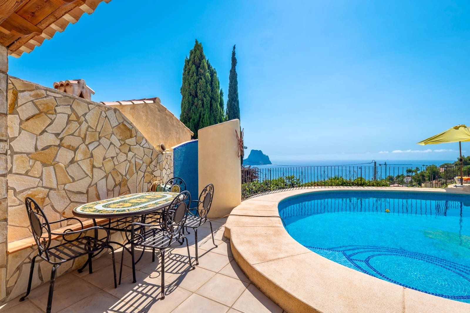 3 slaapkamer Villa te koop in Calpe / Calp met zwembad garage - € 764.000 (Ref: 5178279)