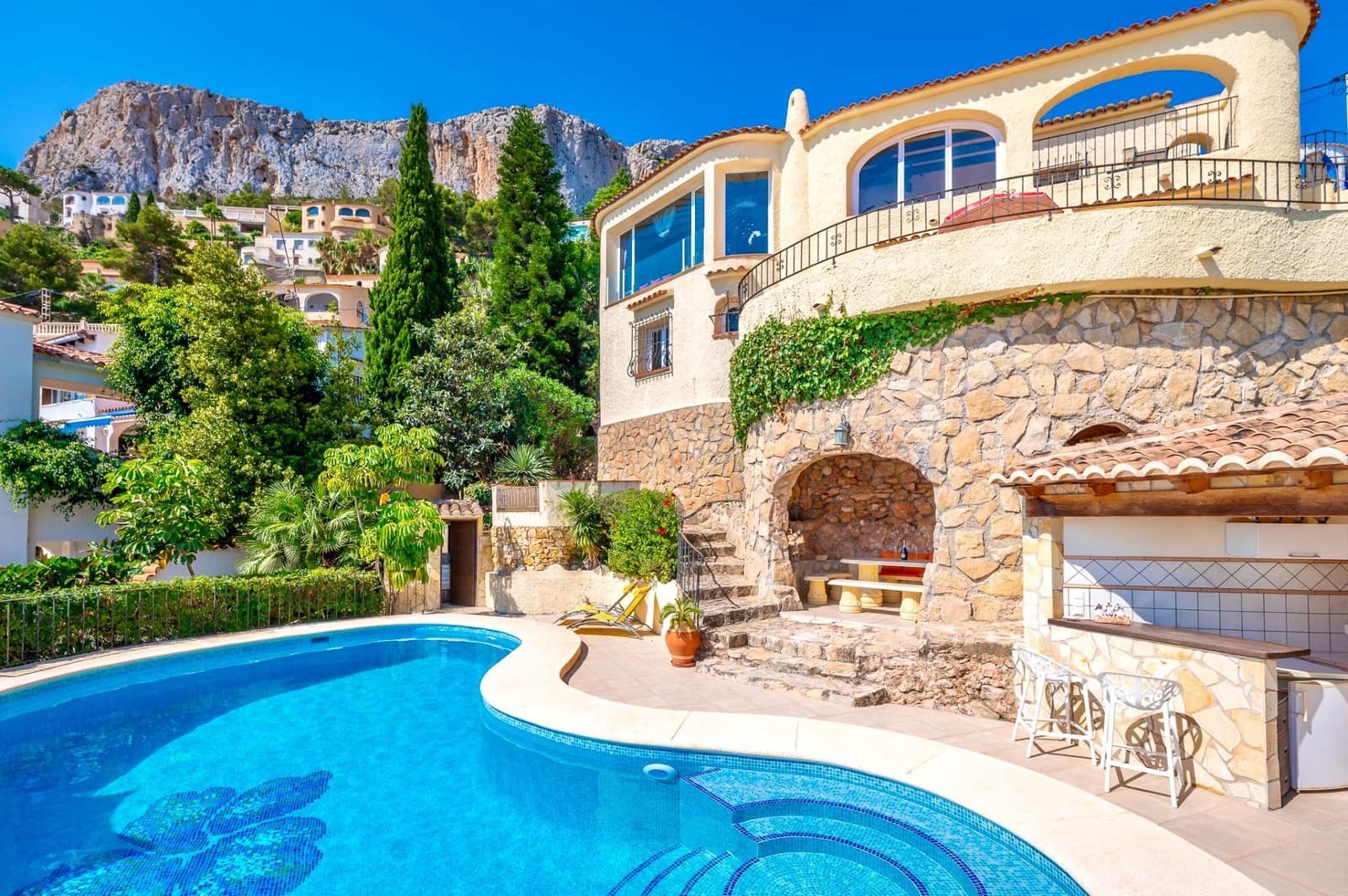 3 slaapkamer Villa te koop in Calpe / Calp met zwembad garage - € 764.000 (Ref: 5178279)