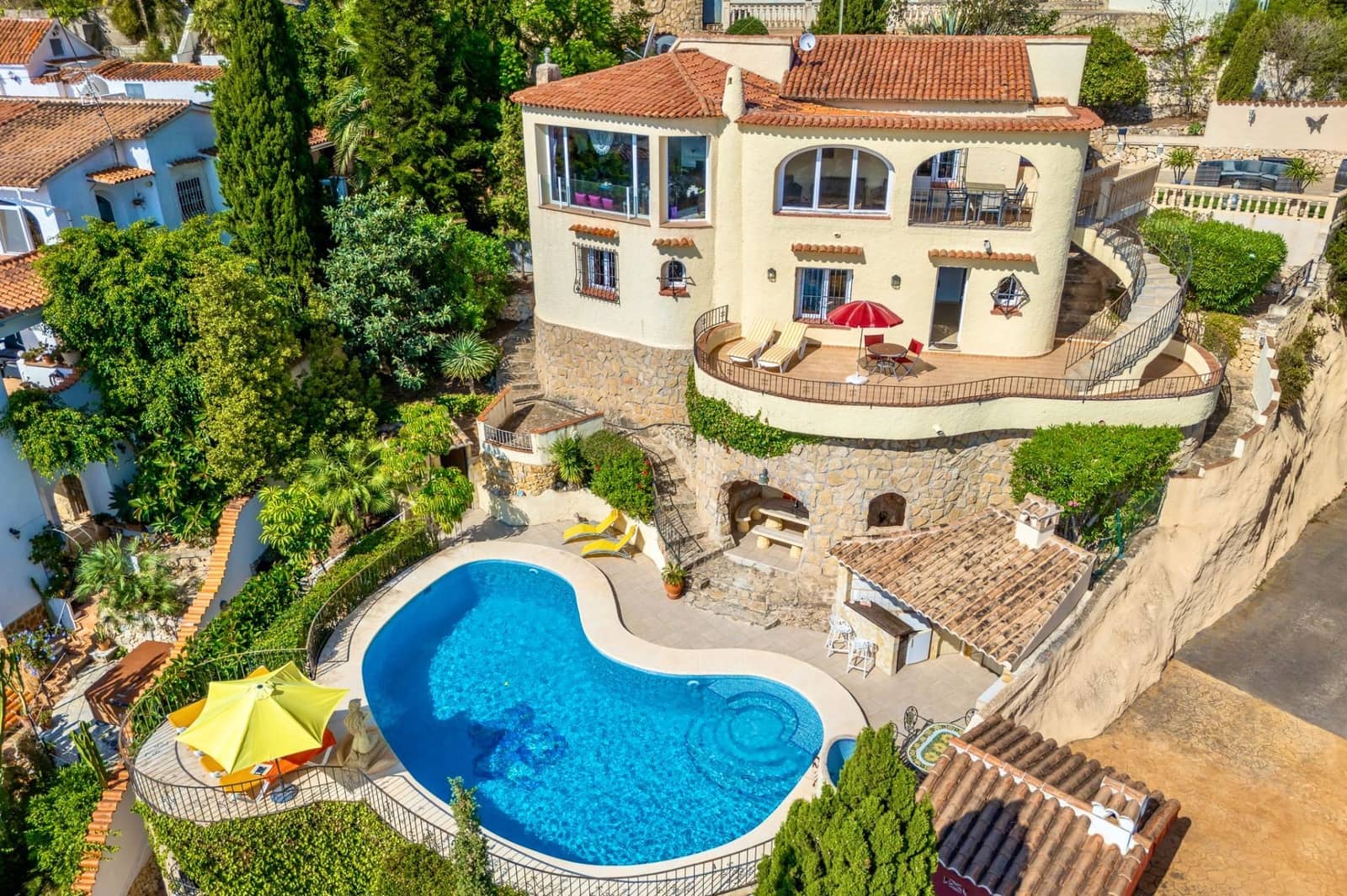 3 slaapkamer Villa te koop in Calpe / Calp met zwembad garage - € 764.000 (Ref: 5178279)