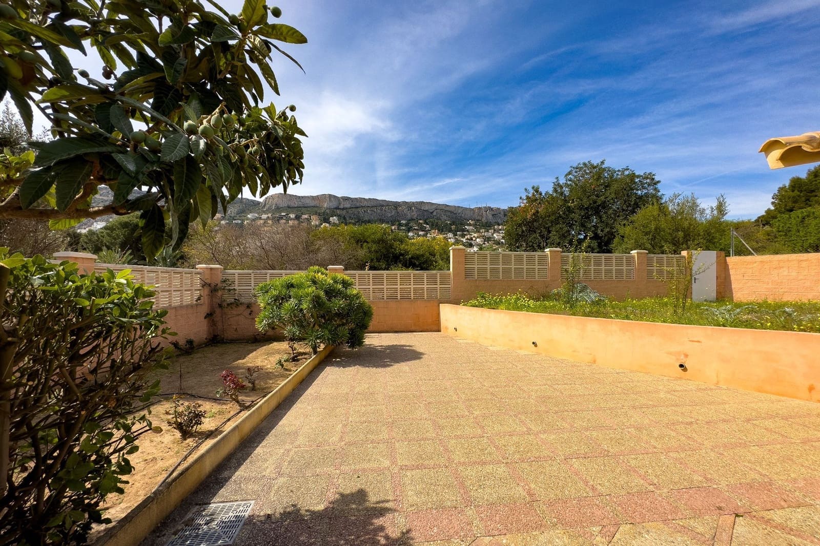 5 bedroom Villa for sale in Calpe / Calp with pool garage - € 650,000 (Ref: 7644535)