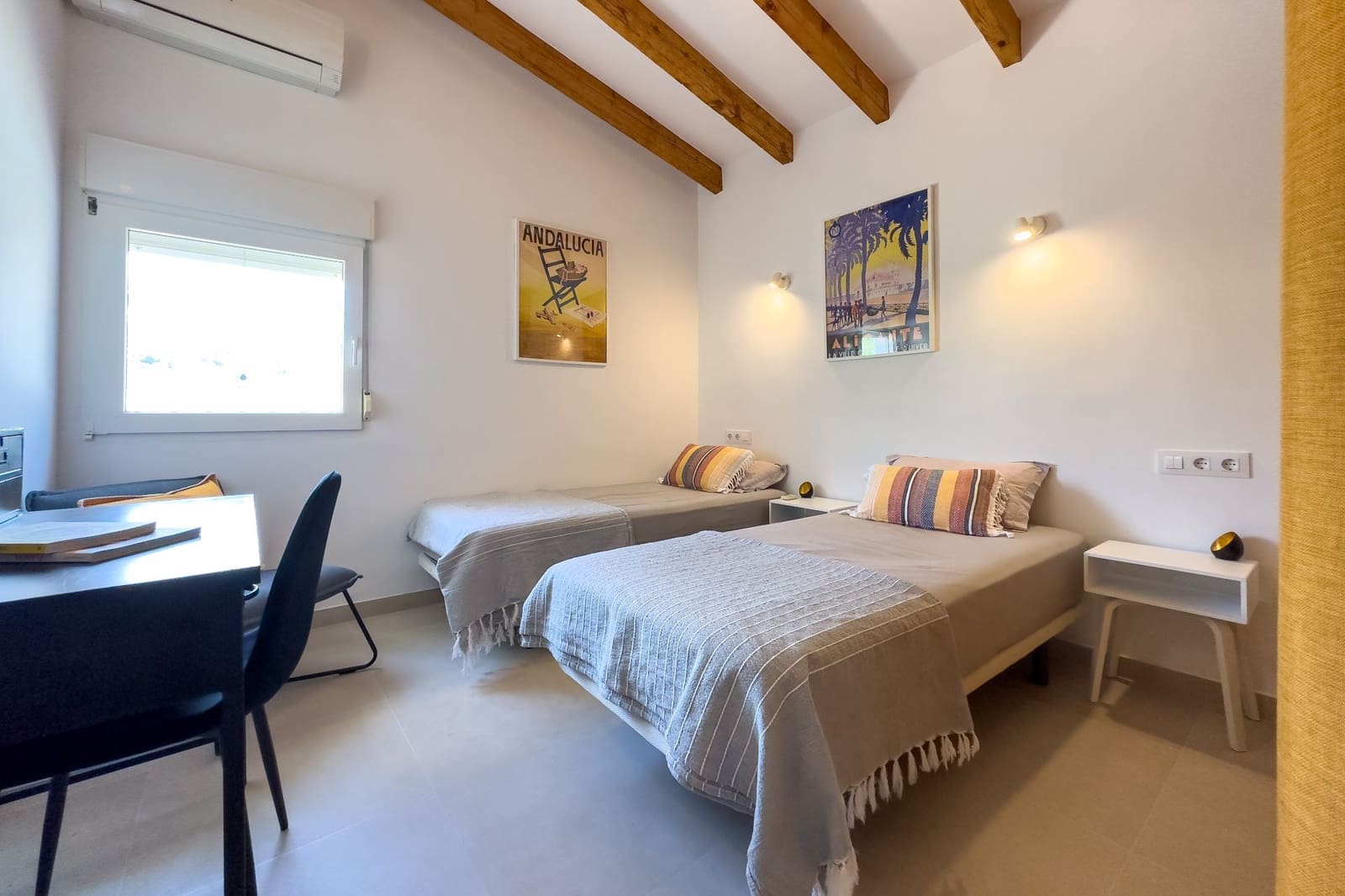 2 soverom Villa til salgs i Calpe / Calp med svømmebasseng garasje - € 520 000 (Ref: 7774904)