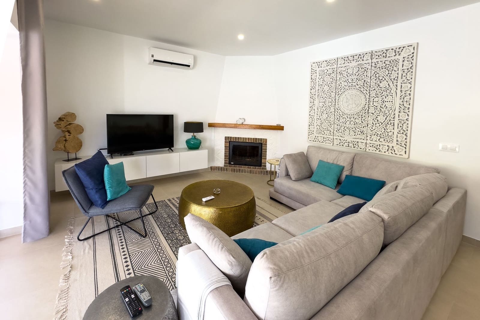 2 soverom Villa til salgs i Calpe / Calp med svømmebasseng garasje - € 520 000 (Ref: 7774904)