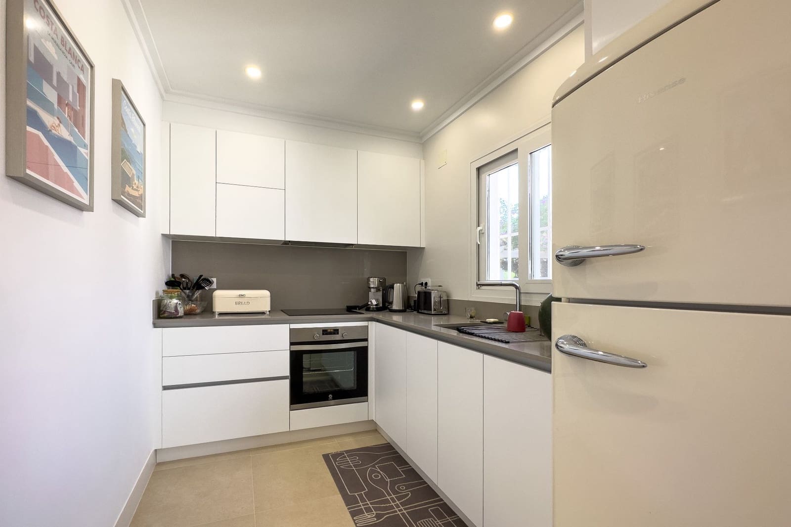 2 soverom Villa til salgs i Calpe / Calp med svømmebasseng garasje - € 520 000 (Ref: 7774904)