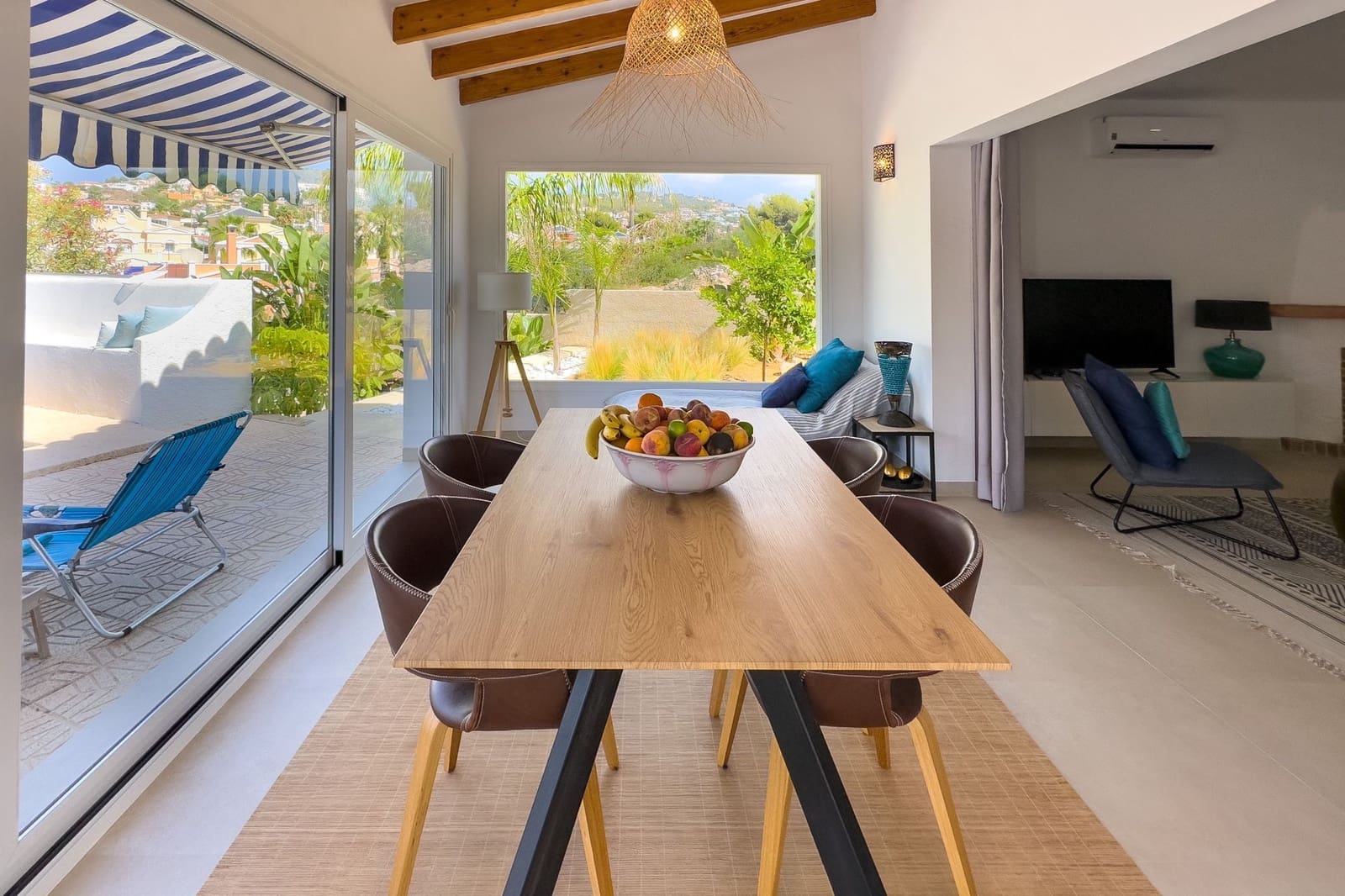2 soverom Villa til salgs i Calpe / Calp med svømmebasseng garasje - € 520 000 (Ref: 7774904)