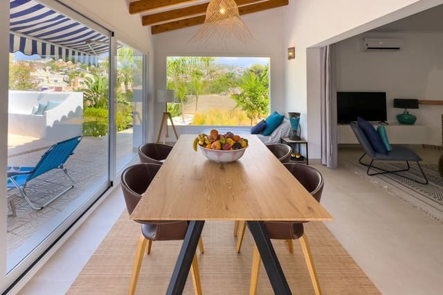 Chalet de 2 habitaciones en Calpe / Calp en venta con piscina garaje - 520.000 € (Ref: 7774904)