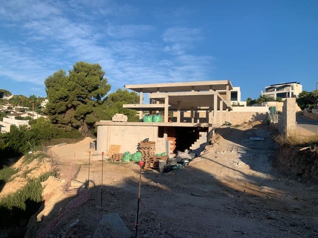 4 sovrum Villa till salu i Benissa med pool garage - 1 495 000 € (Ref: 8010287)