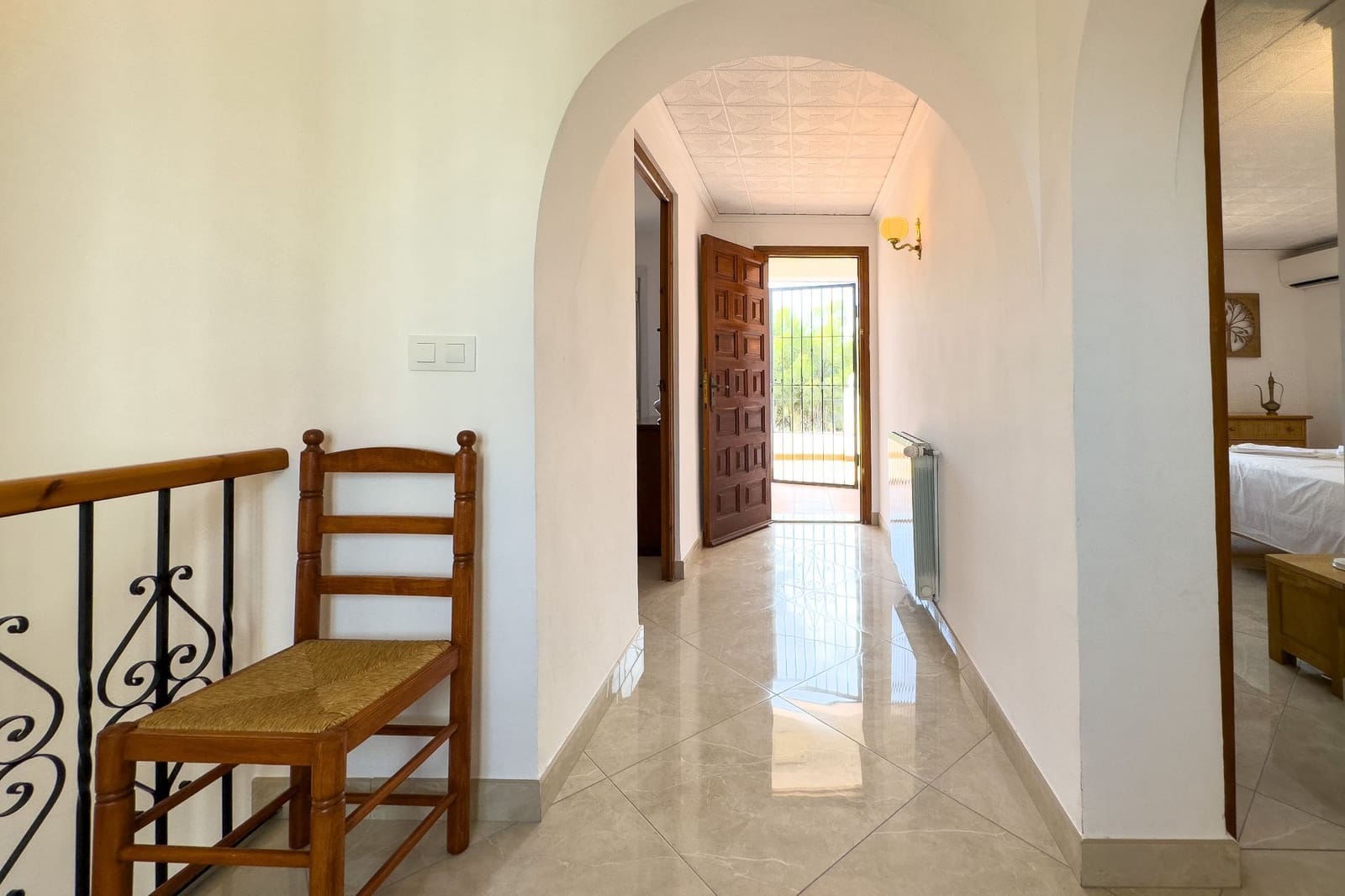 4 bedroom Villa for sale in Calpe / Calp with pool garage - € 649,000 (Ref: 8119157)