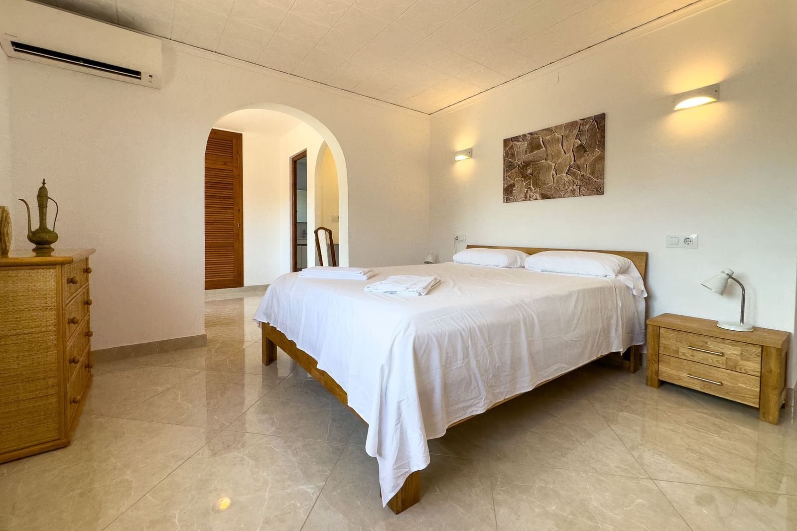 4 bedroom Villa for sale in Calpe / Calp with pool garage - € 649,000 (Ref: 8119157)