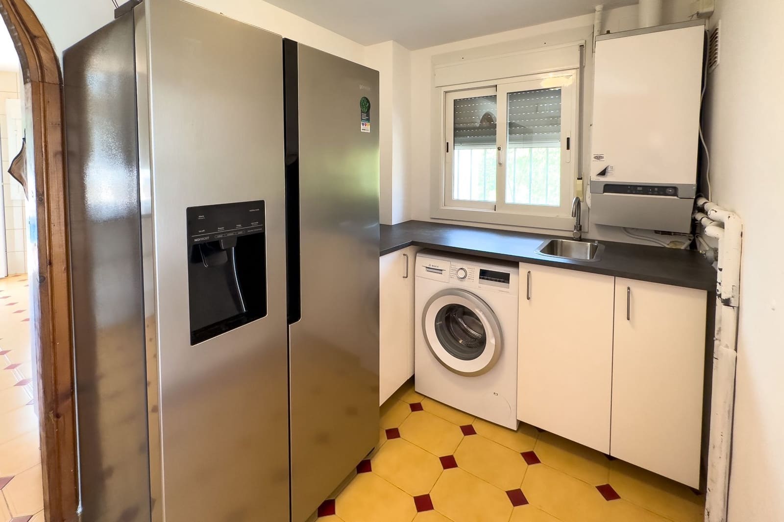 4 bedroom Villa for sale in Calpe / Calp with pool garage - € 649,000 (Ref: 8119157)